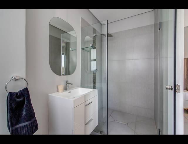 3 BEDROOM TOWNHOUSE FOR SALE IN SANDOWN